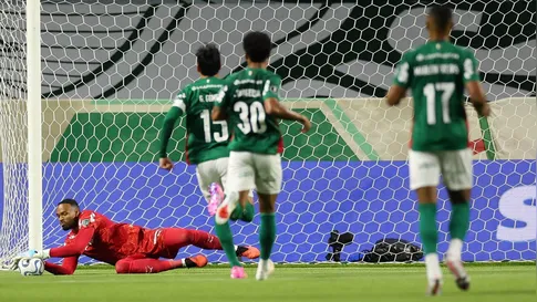 Onde assistir Palmeiras x São Paulo ao vivo neste sábado