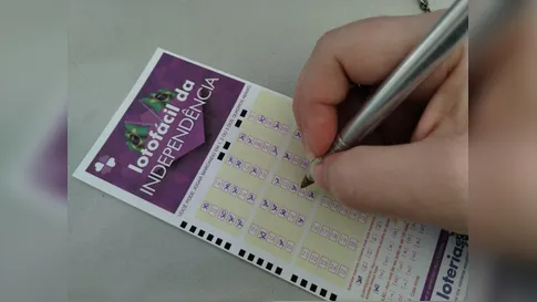 Vai ter sorteio da Lotofácil neste domingo (6)? Concurso 3780 tem prêmio de R$ 300 milhões