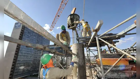 Brasil cria 165,8 mil postos de trabalho em agosto, aponta Caged