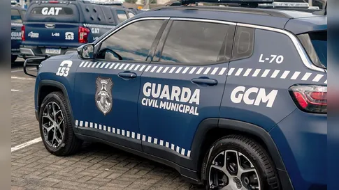 Pais viajam 500 km e descobrem filha em cárcere privado no PR