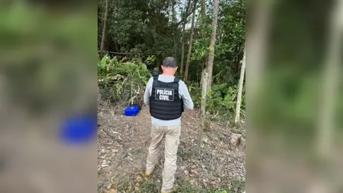 Mãe ouve disparos e corpos de três filhos são encontrados carbonizados em SC