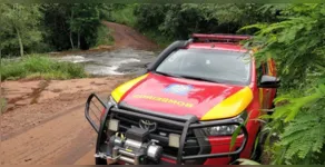  A Saveiro tentava atravessar o Rio Marreco, na Rua Ângela Zanella 