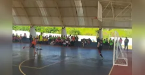  Competição de handebol 