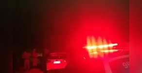  Os assaltantes levaram uma caminhonete S10 branca 