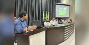  Prefeito de Apucarana, Junior da Femac, durante audiência 
