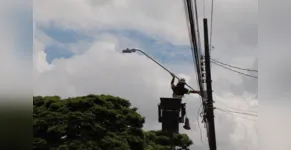  Substituição de luminárias em Arapongas 