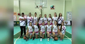  Time feminino de basquete de Marilândia do Sul 