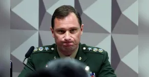 Tenente-coronel do Exército Mauro Cid 