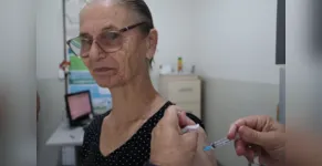  Arapongas alerta para baixa adesão em vacina contra Influenza e Dengue 