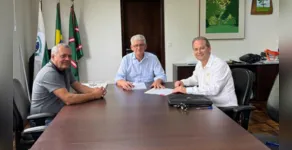  O prefeito Carlos Gil foi recebido pelo secretário Ortigara na segunda-feira 