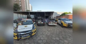  Polícia Rodoviária apreende carga de cigarros eletrônicos em Floresta 