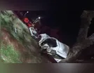 Acidente com carro deixa motorista ferido na entrada de Jardim Alegre