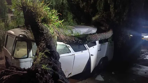 A Kombi ficou bastante danificada