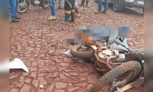 Motociclista bate na carreta de trator e morre em Marilândia do Sul