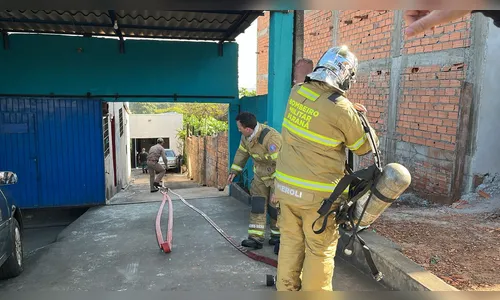 Incêndio atinge residência no Parque Bela Vista em Apucarana