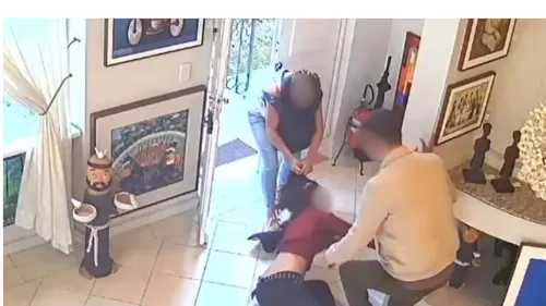 Câmera gravou agressões em Curitiba