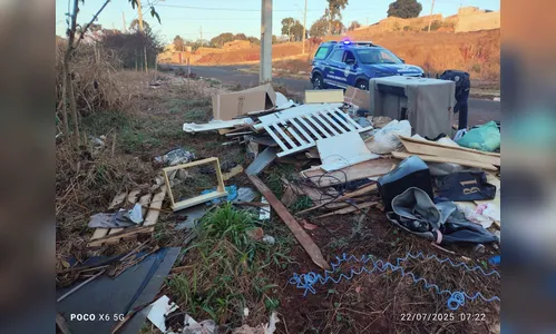 Arapongas flagra casos de descarte irregular e notifica responsáveis