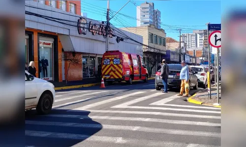Idosa de 75 anos sofre atropelamento no centro de Apucarana