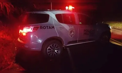 Homem com tornozeleira é preso por tráfico de drogas em Faxinal