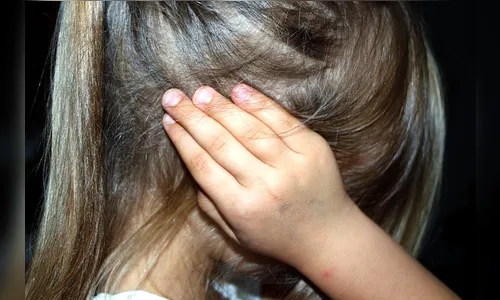 Menina de 4 anos contrai IST após ser estuprada pelo padrasto