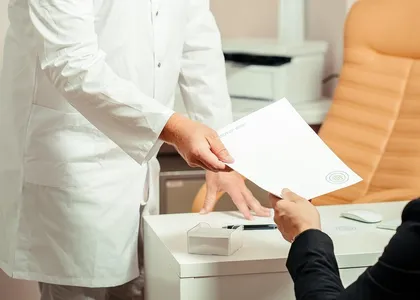 Paciente fez alterações no atestado médico