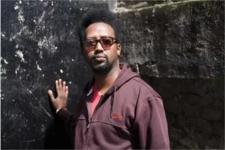 Parte do crânio de Kabeja precisou ser removida