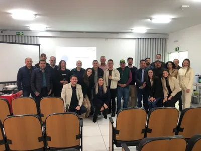 Representantes se reuniram na sede do Cisvir.