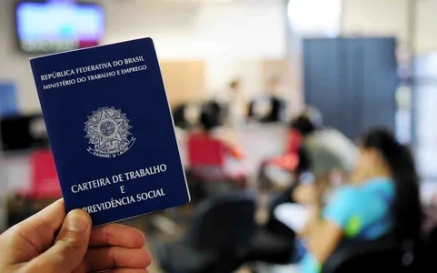 São 105 vagas disponíveis