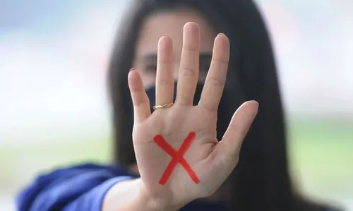 A mulher manifestou interesse em solicitar medida protetiva.