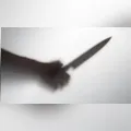 Homem leva cinco facadas no pescoço após briga por bebida no centro de Arapongas