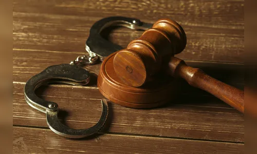 Mãe que matou filha pela guarda do neto vai a júri nesta quinta no PR