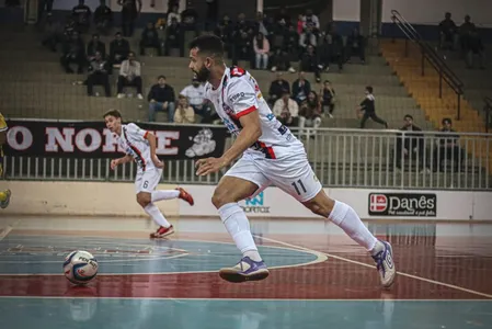 Apucarana Futsal joga nesta sexta no Lagoão