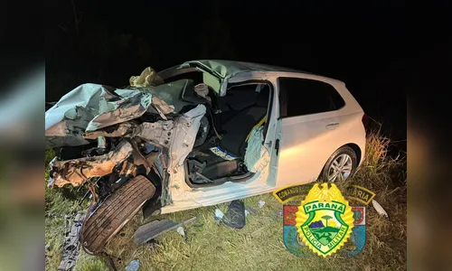 Colisão frontal entre carro e caminhão deixa feridos em Mauá da Serra