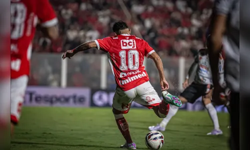 Veja onde assistir Paysandu x Vila Nova nesta segunda-feira ao vivo