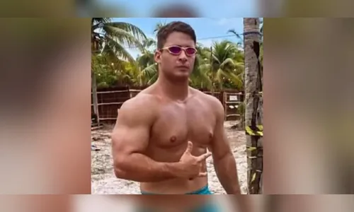 Homem que deu 61 socos na namorada diz que foi agredido na cadeia