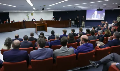O julgamento acontecerá em oito sessões.