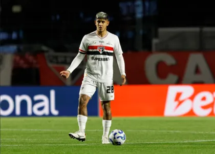 Titular e um dos capitães do elenco, Alan Franco estende seu contrato e fortalece a base defensiva do São Paulo para os próximos anos