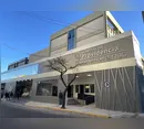 Crianças feridas após brinquedo inflável ser arrastado durante temporal seguem internadas