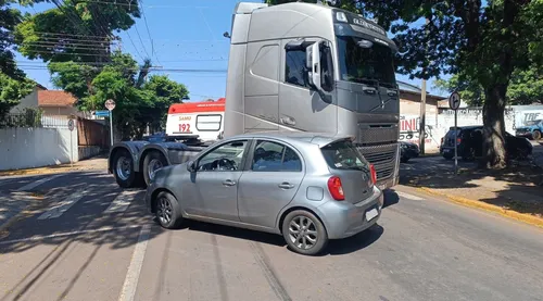 Acidente ocorreu nesta sexta-feira (12)
