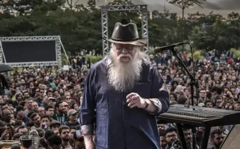 Familiares e equipe pediram que as homenagens sejam feitas de forma musica