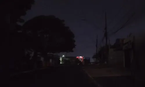 Moradores do Jardim Diamantina reclamam de apagão em Apucarana
