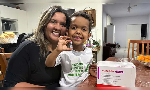 Mãe de criança com nanismo vira ativista social na luta por direitos