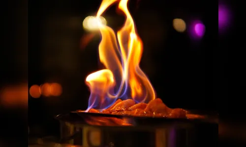 Mulher sofre queimaduras graves com óleo de cozinha em Apucarana