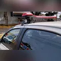 Fuga termina com suspeito e viatura da PM batendo em muro em Marilândia do Sul