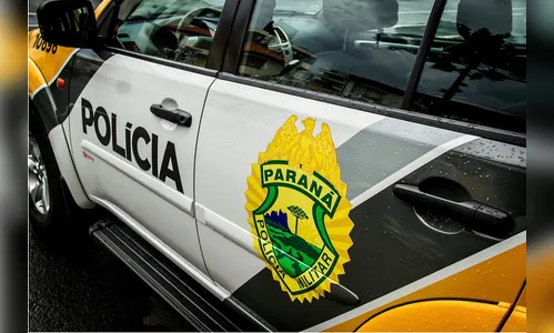 Homem agride e obriga mulher a entrar em carro em Califórnia