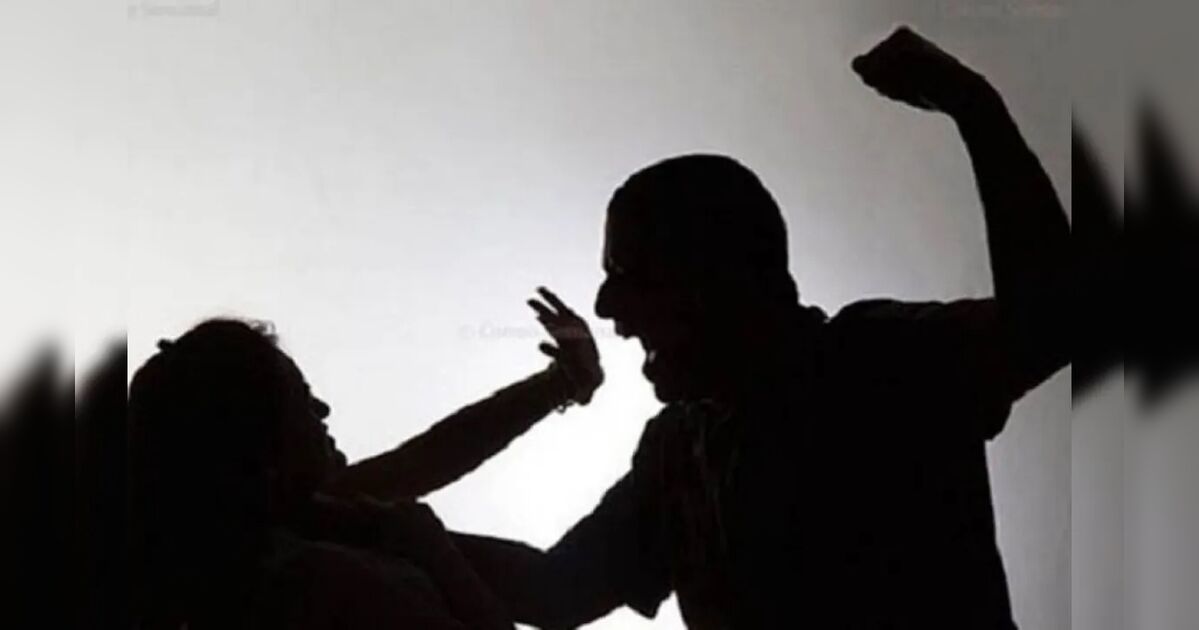 Jovem esfaqueia companheiro e alega legítima defesa: 