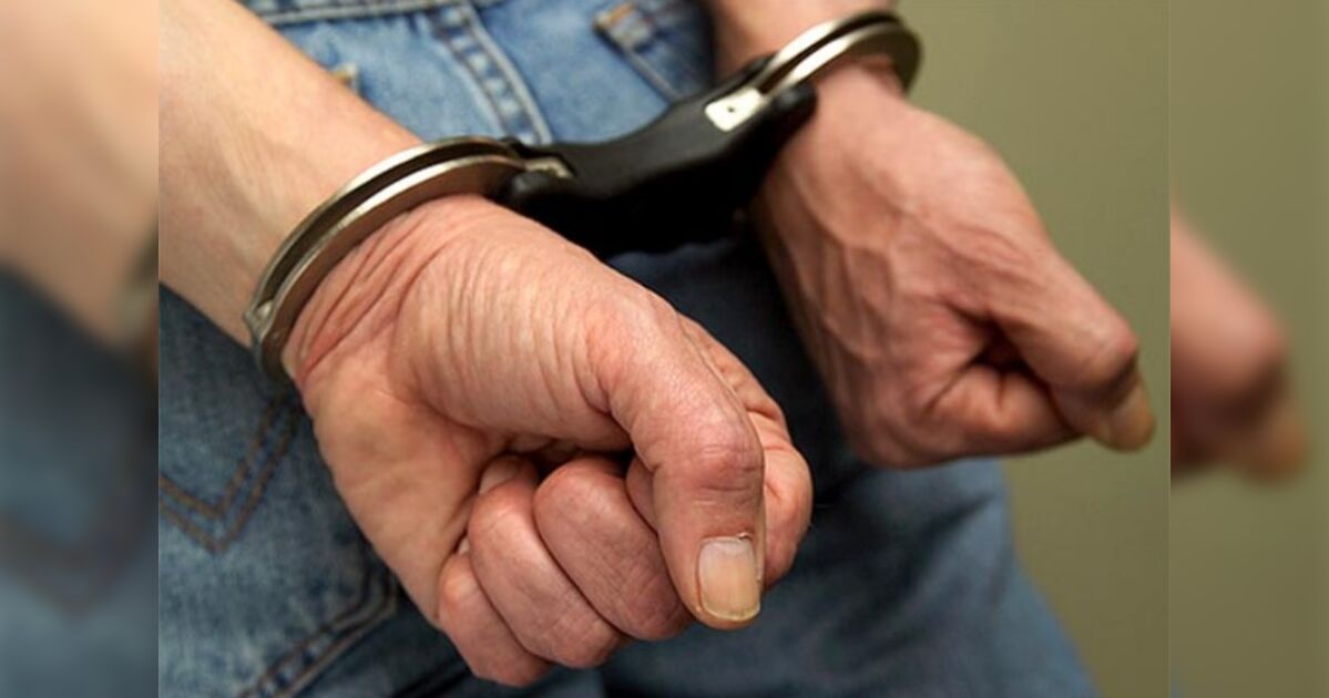 Homem é preso após ameaçar ex-companheira na frente dos filhos em Arapongas