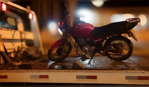 Menor de idade é abordado com motocicleta irregular em Lidianópolis