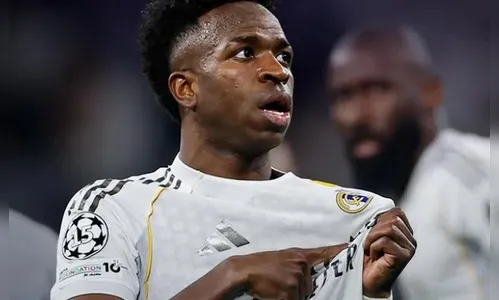 Benfica suspende cinco sócios-torcedores por racismo contra Vini Jr; entenda