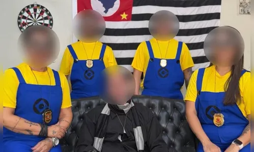 Policiais fantasiados de Minions prendem quatro pessoas durante Carnaval em SP